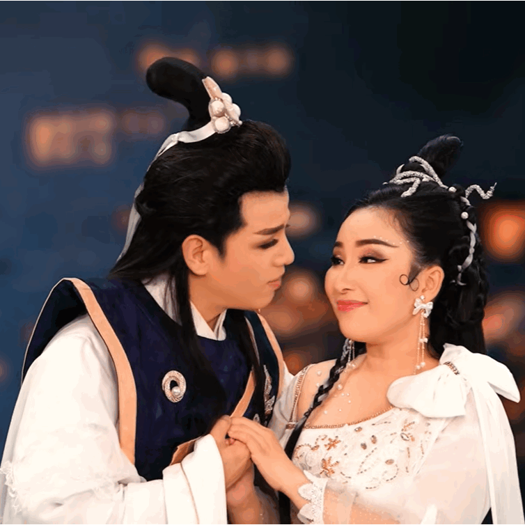 Tình Người Kiếp Rắn