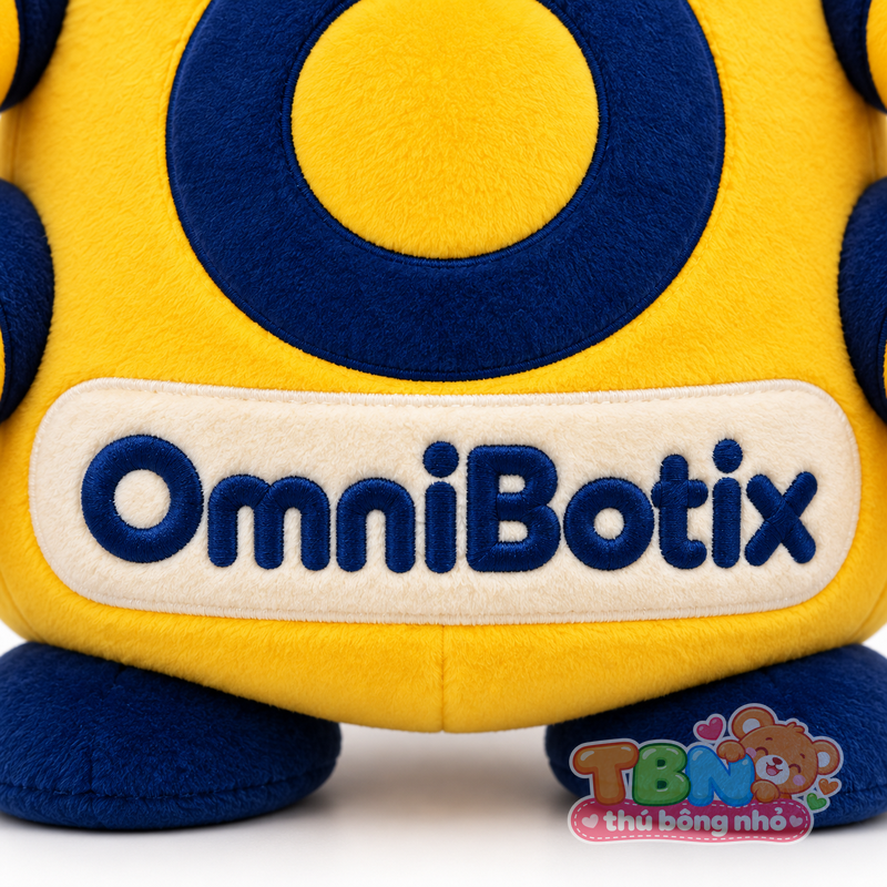 Thú bông Robot đa nhiệm OmniBotix – chi tiết logo trên mẫu tham khảo