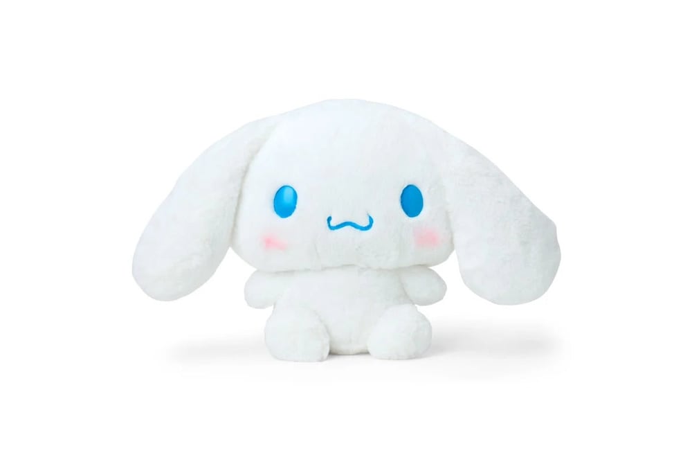 Thú bông Cinnamoroll 2026: chọn mẫu cơ bản, mascot hay bản trang phục?