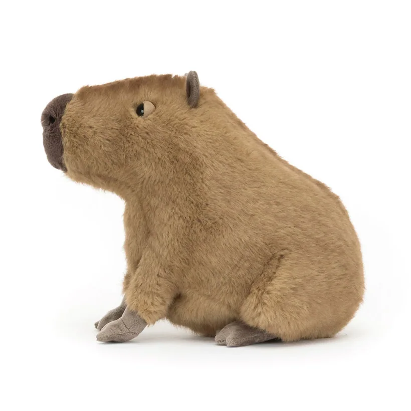 Thú bông Clyde Capybara của Jellycat nhìn từ một góc khác