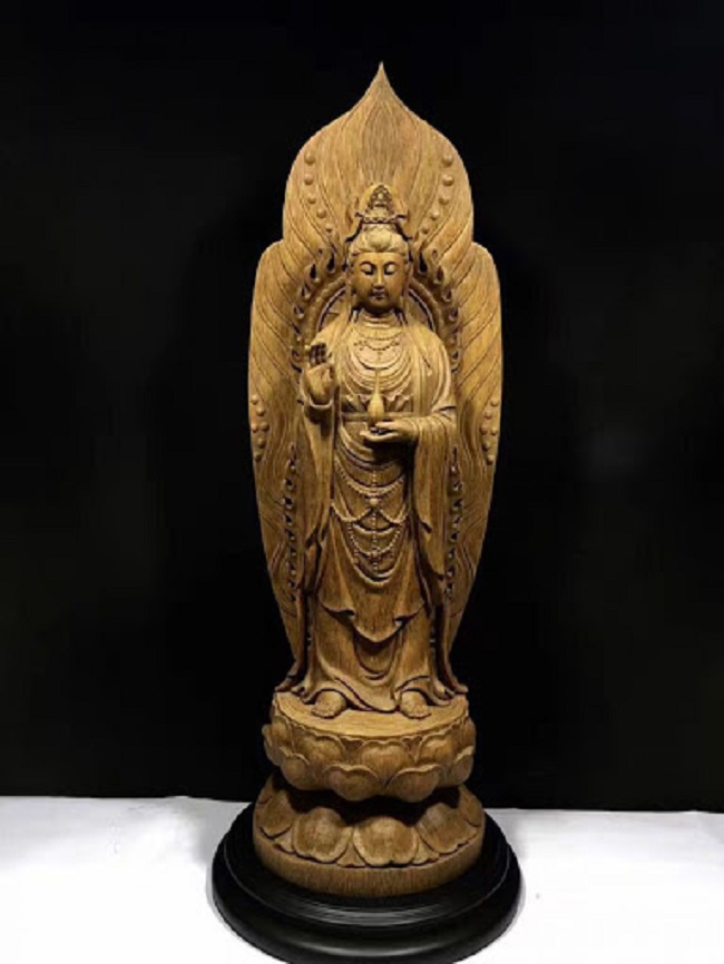 Vì sao bạn nên đặt tượng Phật trầm hương trong nhà?