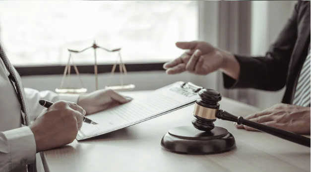 Dịch Vụ Pháp Lý Là Gì?